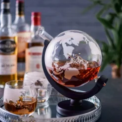 Globus Karaffel og Glass