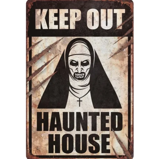 Haunted House Nonne Skilt