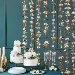 Hengende Blomster Backdrop Gull