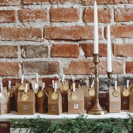 Hus Adventsklaender Kraftfarge DIY