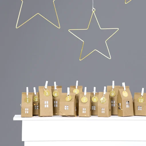 Hus Adventsklaender Kraftfarge DIY