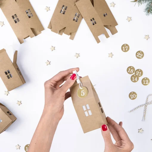 Hus Adventsklaender Kraftfarge DIY