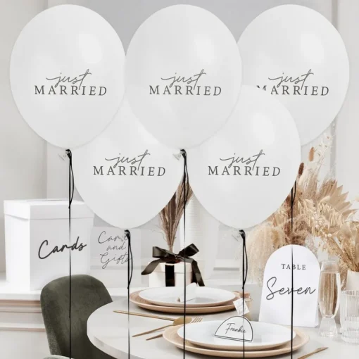 Just Married Latexballonger Hvit