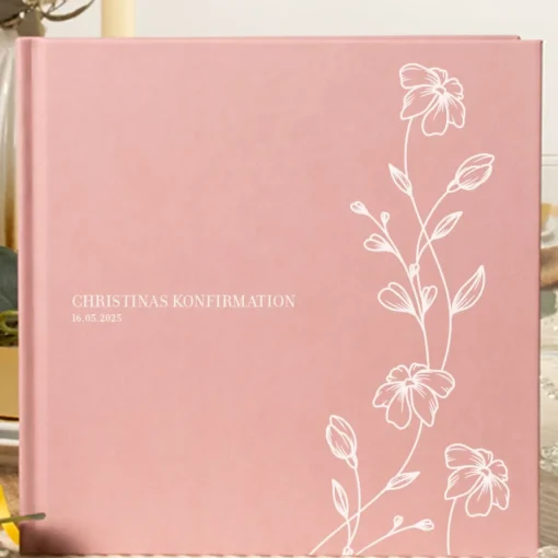 Personlig Konfirmasjon Gjestebok Petal Perfection