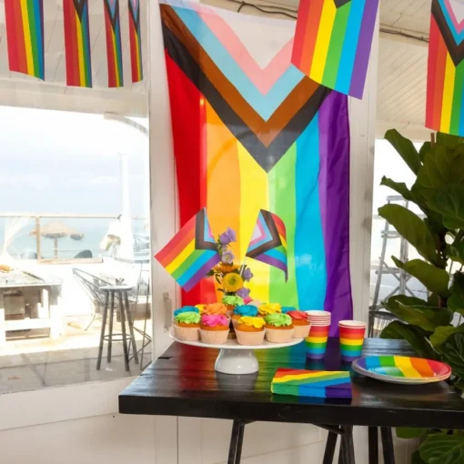 Pride Pappkrus Regnbue