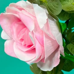 Rose Girlander Lyserosa