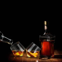 Rullende Whisky Glass