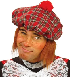 Skotsk Hatt og Parykk